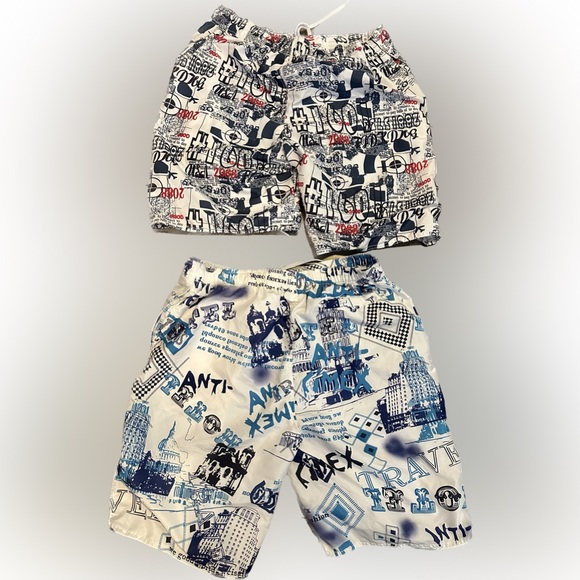 2 Men’s Swim Suits - size L/ XL - Picture 2 of 2